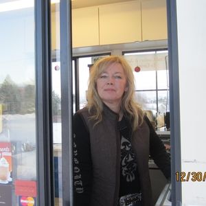 Meet your Posher, Kim